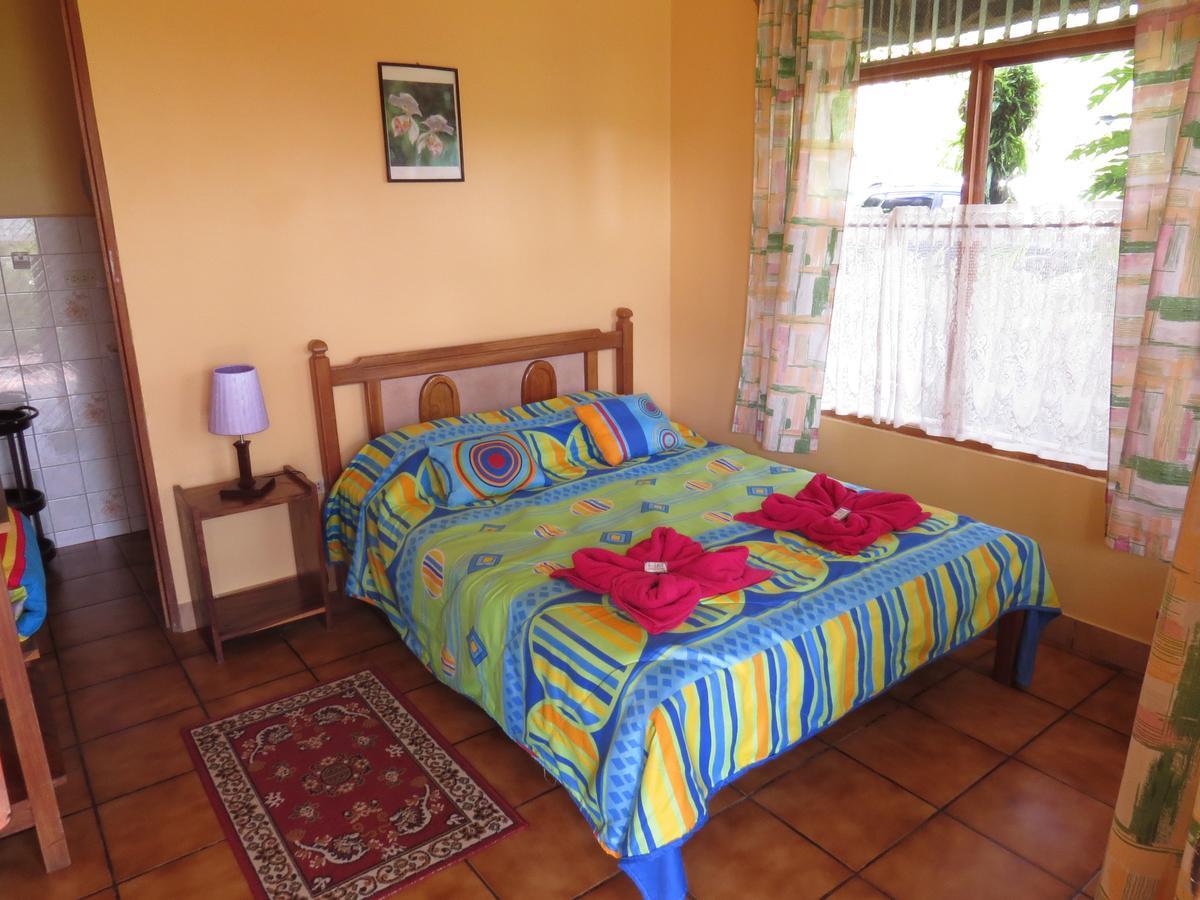 Hotel La Rana De Arenal Nuevo Arenal Extérieur photo
